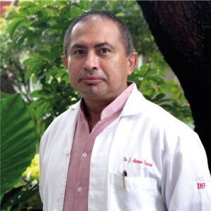 Dr. Juan Antonio<br>Esquivel Acevedo